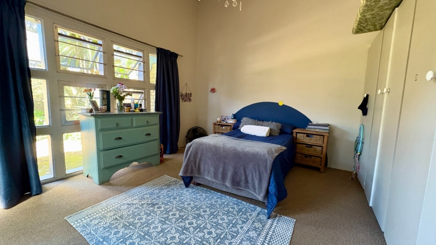 To Let 4 Bedroom Property for Rent in Bonza Bay Eastern Cape